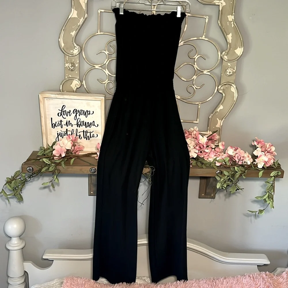 Comfy Strapless Black Knit Jumpsuit Strapless